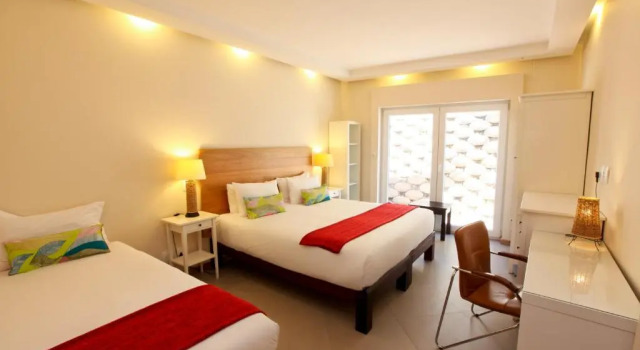 Апартаменты Roof of Africa Hotel