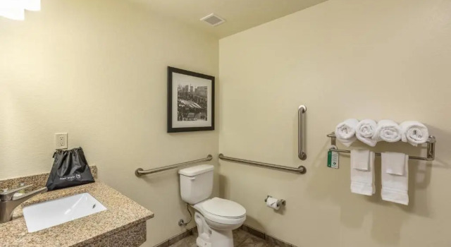 Номер Standard Cobblestone Inn & Suites - Menomonie/UW-Stout