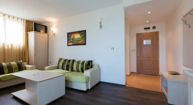 One Bedroom Apartment in Avalon Complex, Забронировать Апартаменты/квартира Отели области Бургас с парковкой, Парковка