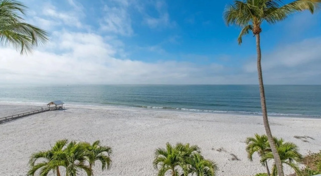 Leonardo Arms Condo On The Beach 2 Bedroom Condo, Забронировать Отель Отели Fort Myers Area с парковкой, Парковка