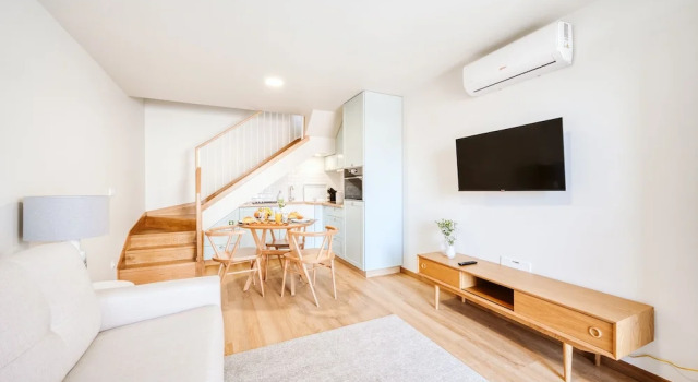Апартаменты с балконом Casa das Andorinhas