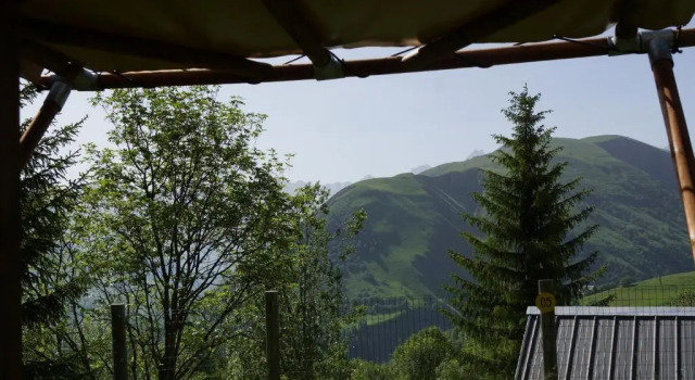 Тент Le Domaine du Trappeur