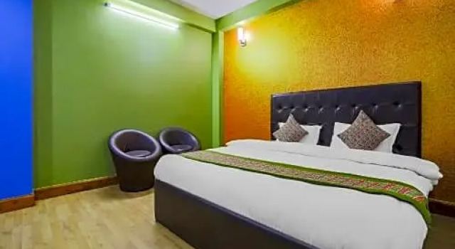 Люкс OYO 352 Hotel Konark Inn