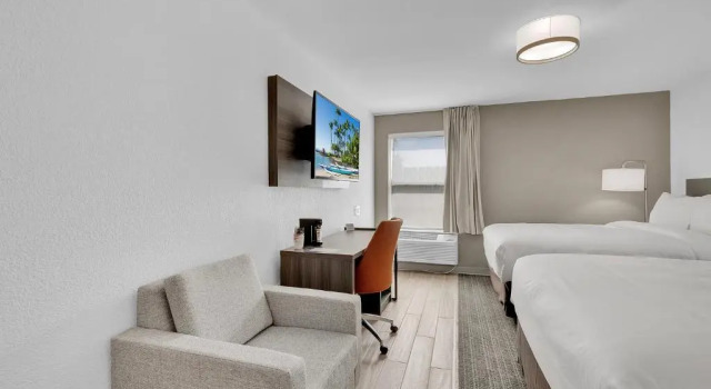 Четырёхместный номер Standard Comfort Inn South Padre Island Central