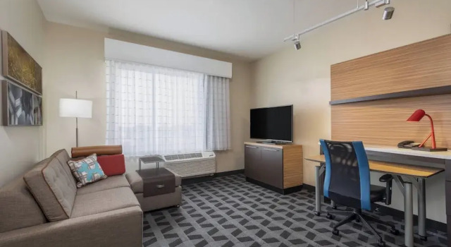 Люкс TownePlace Suites by Marriott St. Louis Edwardsville, IL