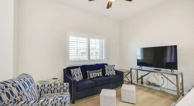 Central Tucson Condo w/ Community Pool + Hot Tub!, Rezerwuj Apartament Tucson Arizona