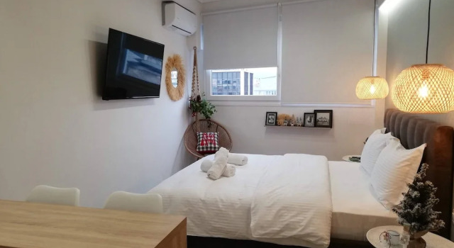 New Studio 2 Downtown Thessaloniki-fully Equipped, Забронировать Апартаменты/квартира Отели Салоников с парковкой, рядом с Базилика Святого Димитрия, Парковка