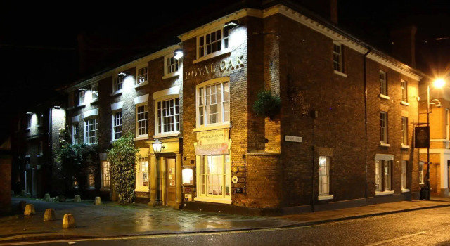 The Royal Oak Hotel, Welshpool - The Coaching Inn Group, Забронировать Отель Отели Сноудония 4 звезды, 4*