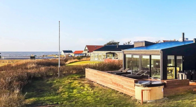 Коттедж 5 Star Holiday Home in Lokken