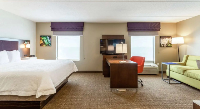 Студия Hampton Inn & Suites Chicago - Libertyville