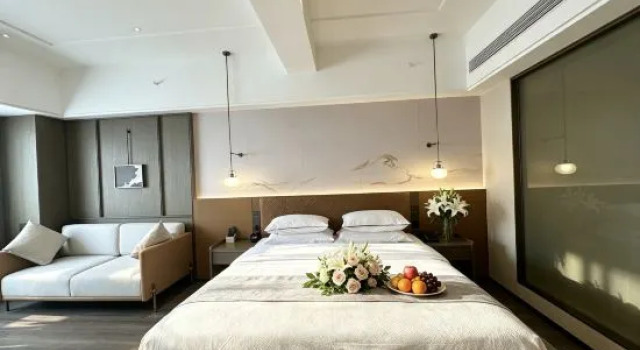 Семейный люкс Superior Hometown Lotus Hotel