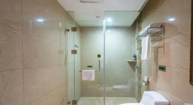 Люкс Deluxe Vienna Hotel Inner Mongolia Chifeng Chixi Road