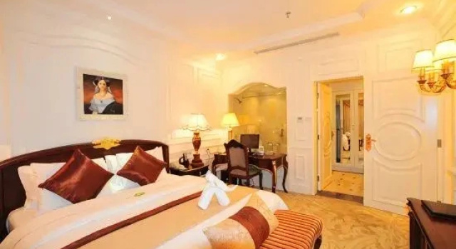 Двухместный люкс Deluxe GreenTree Inn Yulin Exhibition Center Darunfa Hotel