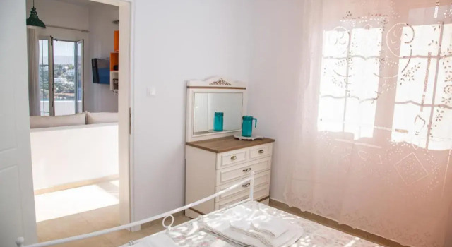 Sunrise Bay, Rezerwuj Hotel Hotele w Partheni z parkingiem, Parking