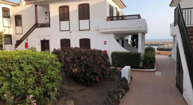 Апартаменты Calma House .Golf&Sail - Sea and port view