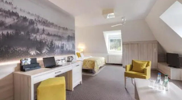 Willa Spa Scaliano, Забронировать Курортный отель Кудова-Здруй Table Mountains, рядом с Kudowa Zdrój Spa Park