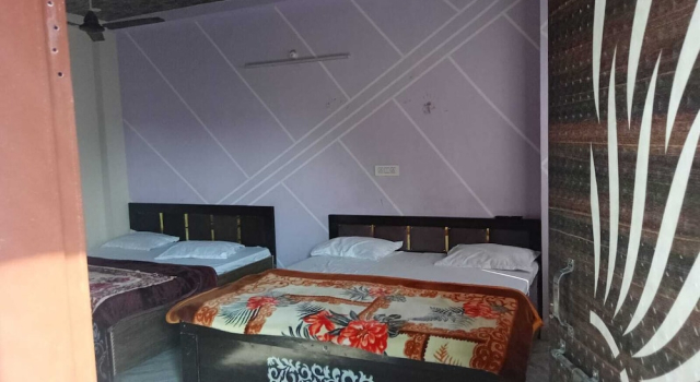Shri Kishori Kunj Home Stay
