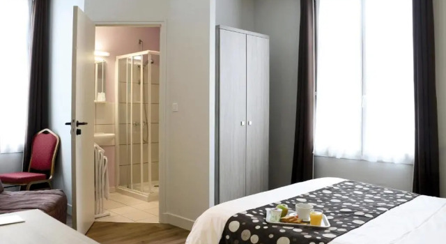 Номер Standard LOGIS -Hotel & Restaurant de la Place