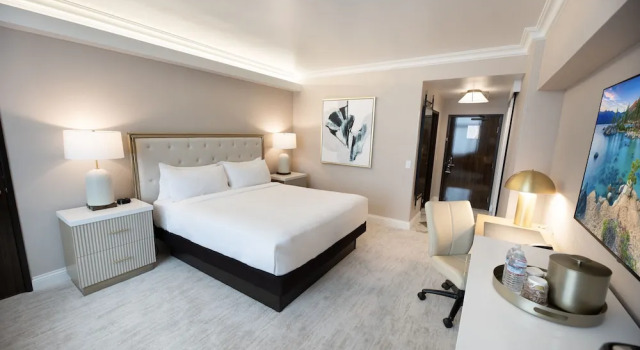 Номер Premier Atlantis Casino Resort Spa