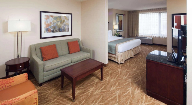 Двухместный полулюкс Kahler Inn and Suites
