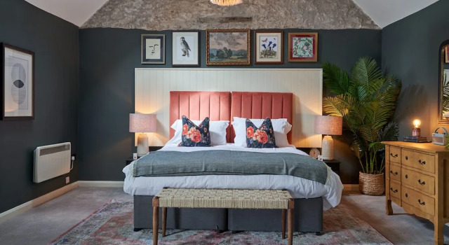 Номер Executive The Langford Inn