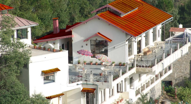 Двухместный семейный люкс ECKO Woodsvilla Resort