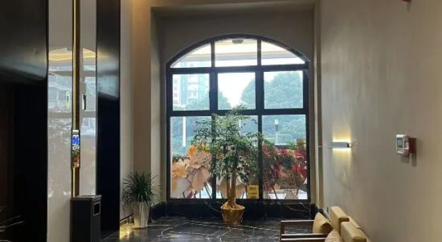 Tian'e Fashion Hotel, Boek Hotel Hotels in Pingxiang met parkeren, Parkeren