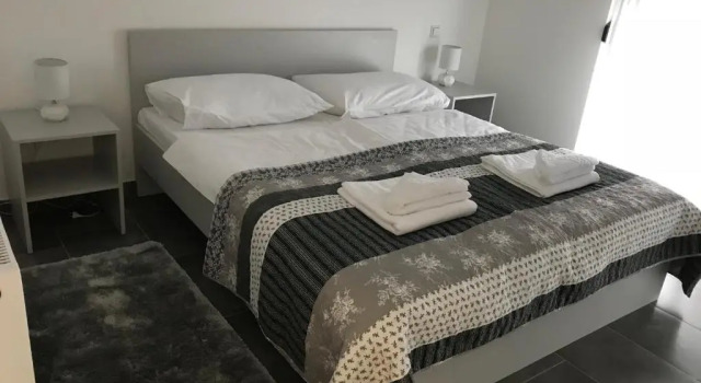Номер Standard Filipovic rent a car & apartments