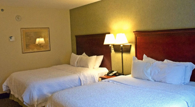 Четырёхместный номер Standard Hampton Inn Ithaca