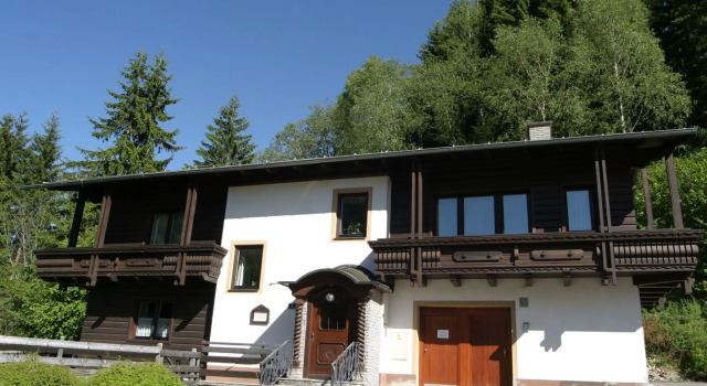Апартаменты Cozy Apartment near Ski Area in Bad Kleinkirchheim