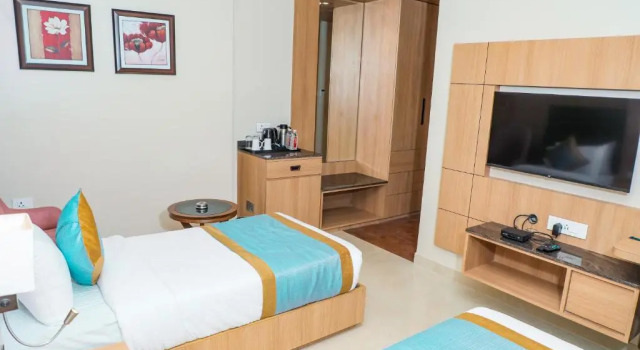 Двухместный номер Superior Townhouse Oak The Elegance Hotel