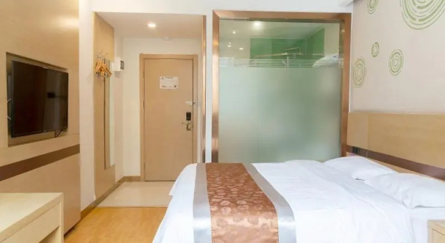 Номер Standard GreenTree Inn Gannan Hezuo Pedestrian Street Express Hotel