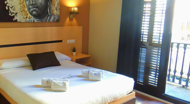 Hostal Live Natura Barcelona