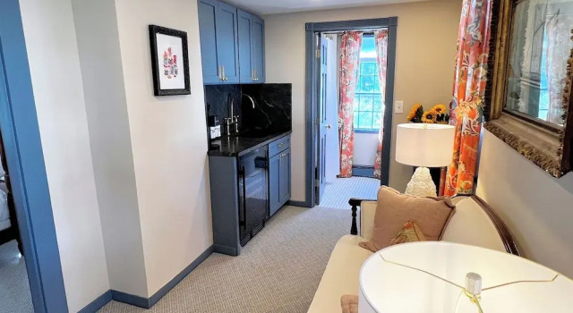 Номер Comfort Sally Webster Inn