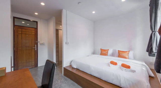 Tiny Taladnoi Hostel, Book Hostel / Vandrerhjem Hostels i Central Thailand, Hostel / Vandrerhjem