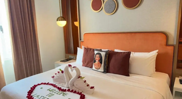 Номер Deluxe с балконом и с видом на реку La Seine Boutique Hotel