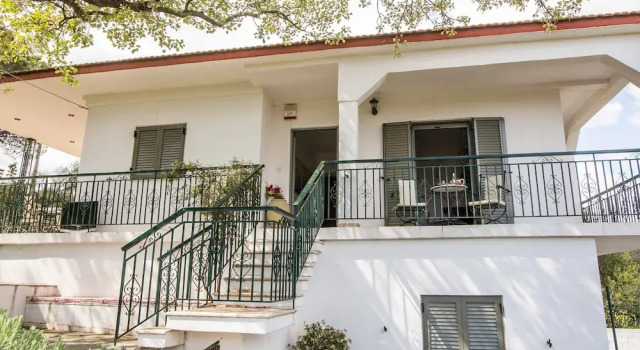Коттедж Villa Bianca Vravrona
