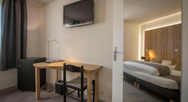 Двухместный номер Standard Logis Hotel des Cépages