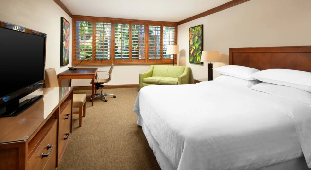 Четырёхместный номер Standard с видом на сад Sheraton La Jolla