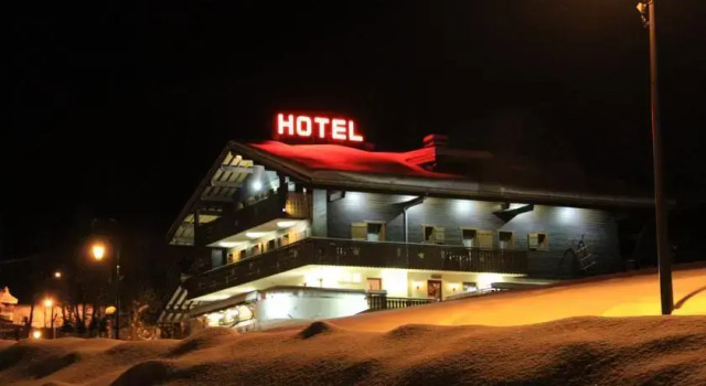 Bienvenu, Prenota Hotel Hotel a Alvernia con parcheggio, Parcheggio