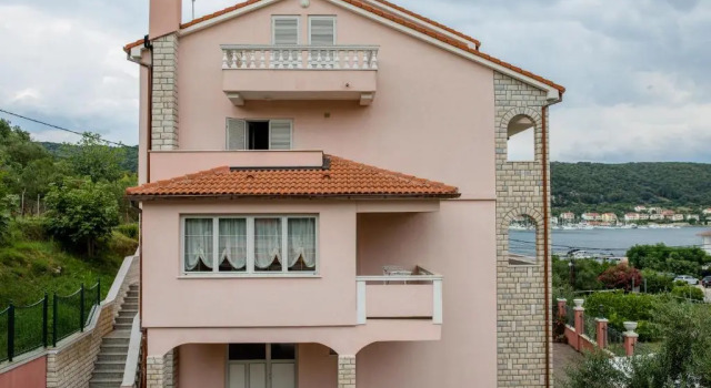 Номер Deluxe Guest House Villa Anggela