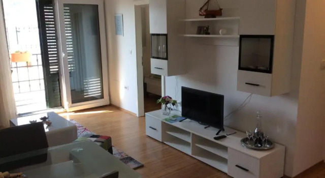 Апартаменты Цокольный этаж c 1 комнатой Apartments Svjetlana