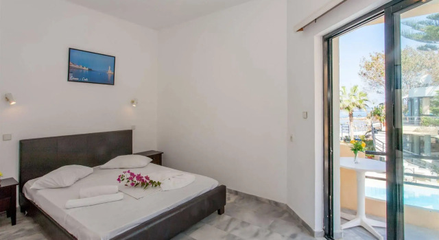 Akasti Hotel