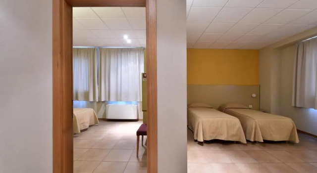 Четырёхместный номер Superior Tatì Hotel