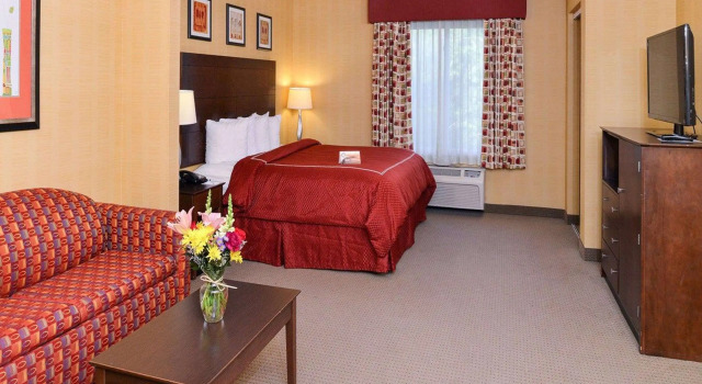 Двухместный люкс Quality Suites Stratford