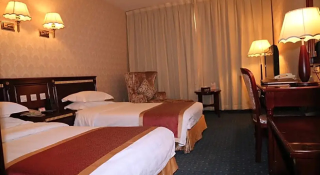 Номер Superior Beijing Commercial Business Hotel