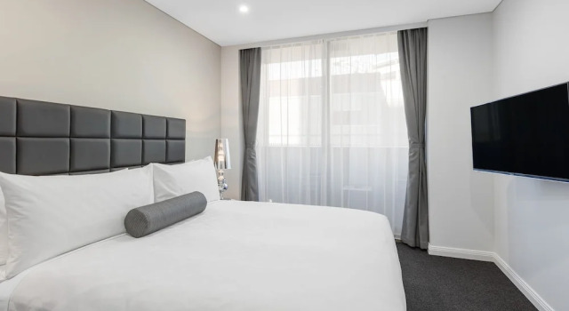 Люкс c 1 комнатой с балконом Meriton Suites North Sydney