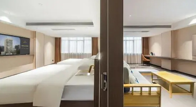 Люкс Deluxe ELong Anyun Hotel (Xinyi Douzhouli Cultural and Creative Street Store)