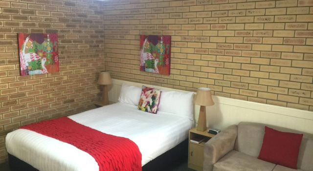 Blue Violet Motor Inn, Rezervasyon Otel Toowoomba Queensland