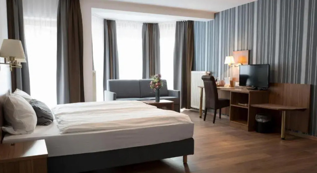 Апартаменты Hotel am Palais
